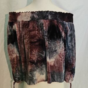 American Eagle Xs Crop Velour Top